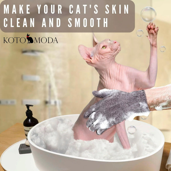 Bamboo Bath Glove for Cats — Gentle & Durable