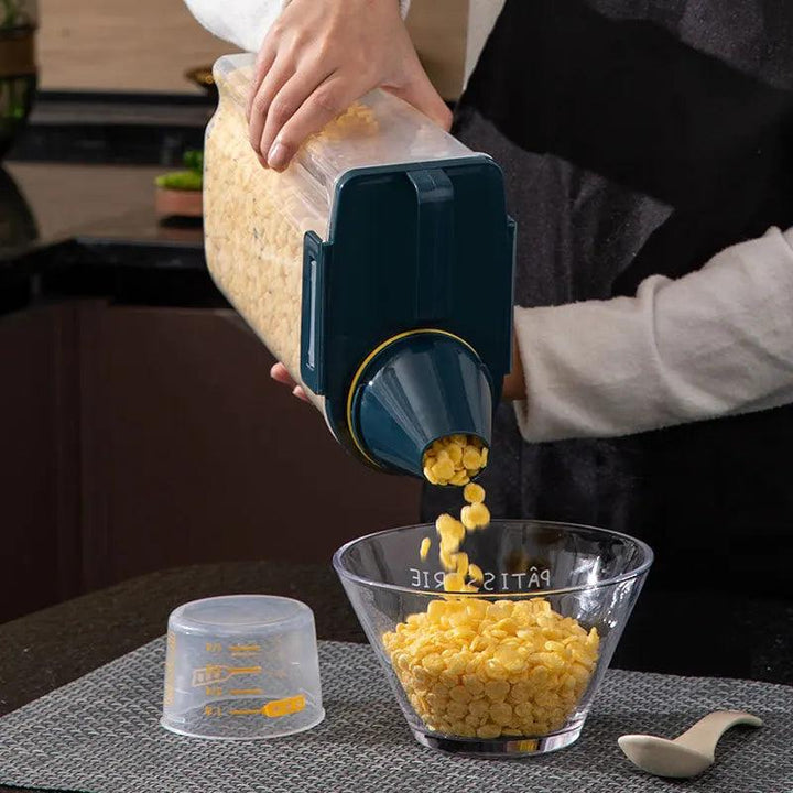 Pet Food Storage Tank with Measuring Cup - themiraclebrands.com