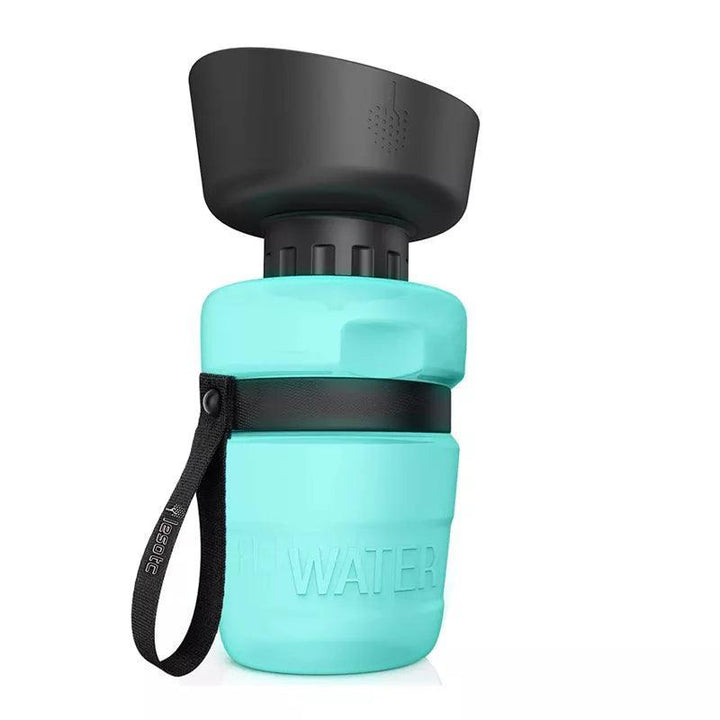 Portable Foldable Pet Water Bottle Feeder - themiraclebrands.com