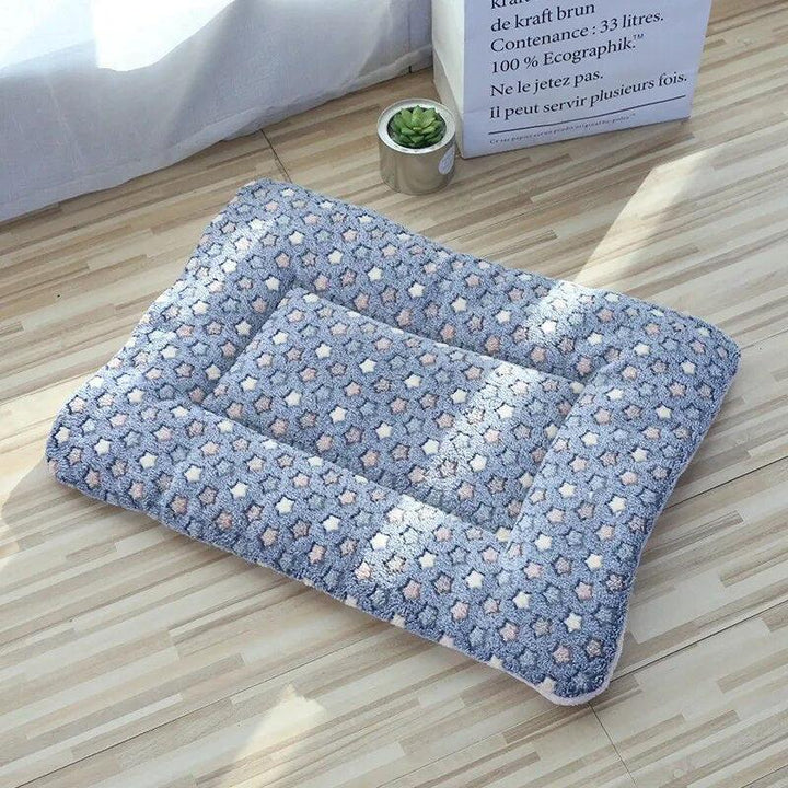 Short Plush Pet Sleeping Mats - themiraclebrands.com