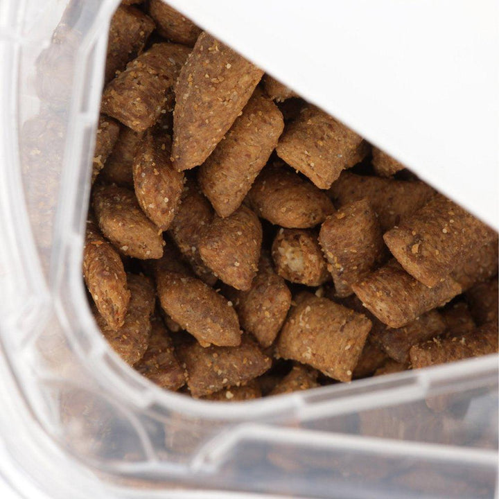 Chicken Salmon Crunchy Cat Treats 16 Oz - themiraclebrands.com